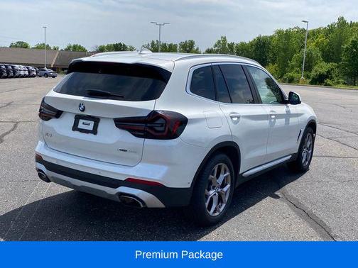White 2023 BMW X3 xDrive30i
