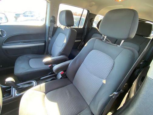 2011 Chevrolet HHR LS