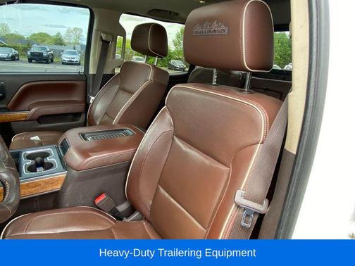 Summit White 2016 Chevrolet Silverado 2500 High Country
