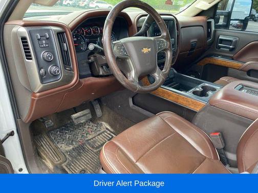 Summit White 2016 Chevrolet Silverado 2500 High Country
