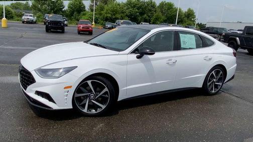 2023 Hyundai SONATA SEL Plus