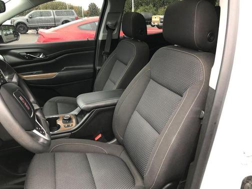 2021 GMC Acadia FWD SLE