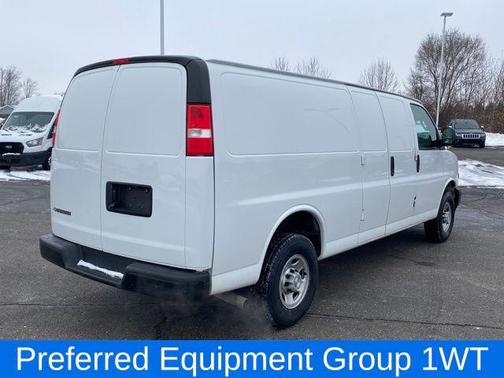 2022 Chevrolet Express 2500 RWD 2500 Extended Wheelbase WT