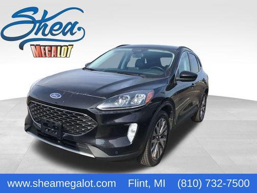 2022 Ford Escape Titanium