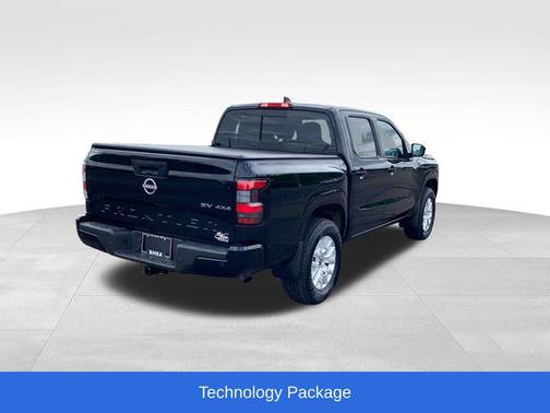 Super Black 2023 Nissan Frontier SV
