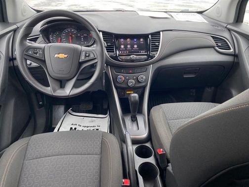 2022 Chevrolet Trax LS