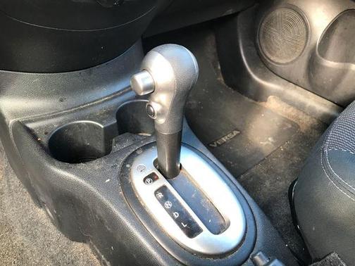 2016 Nissan Versa 1.6 SV