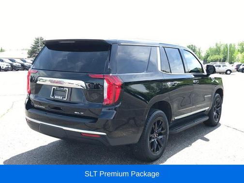 Onyx Black 2023 GMC Yukon SLT