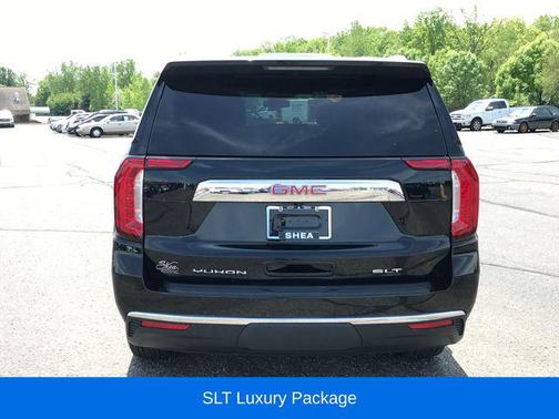 Onyx Black 2023 GMC Yukon SLT