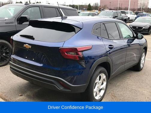 Blue Glow Metallic 2024 Chevrolet Trax LS