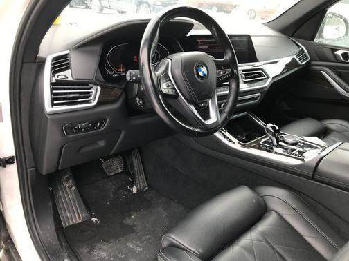2023 BMW X5 sDrive40i