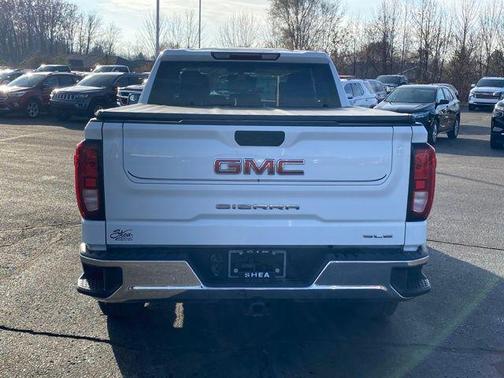 2022 GMC Sierra 1500 SLE