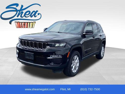Diamond Black Crystal Pearlcoat 2023 Jeep Grand Cherokee Limited