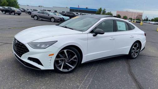 2023 Hyundai SONATA SEL Plus