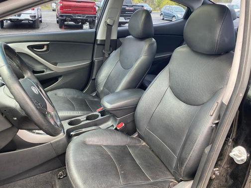 Black Diamond 2013 Hyundai ELANTRA Limited