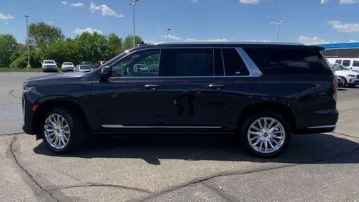 2024 Cadillac Escalade ESV Premium Luxury