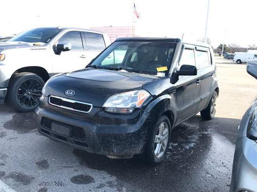2011 Kia Soul +