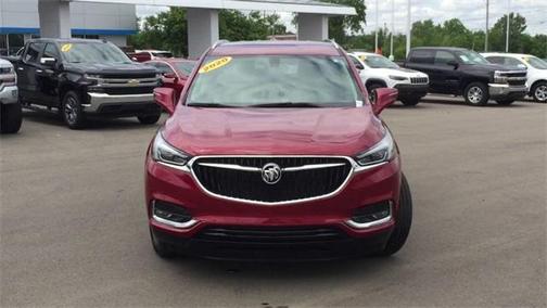 Photo 3 of 32 of 2020 Buick Enclave Essence