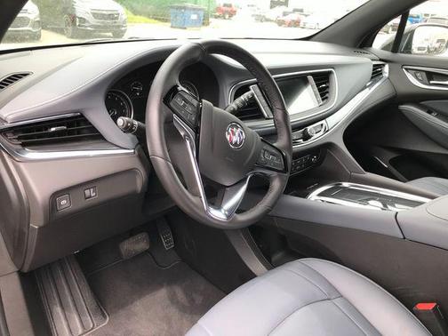 2022 Buick Enclave AWD Essence