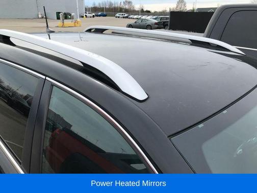 Diamond Black Crystal Pearlcoat 2017 Jeep Cherokee Latitude