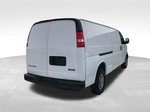 2024 GMC Savana 2500 Work Van