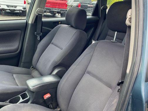 Stealth (Gray Metallic) 2006 Pontiac Vibe Base