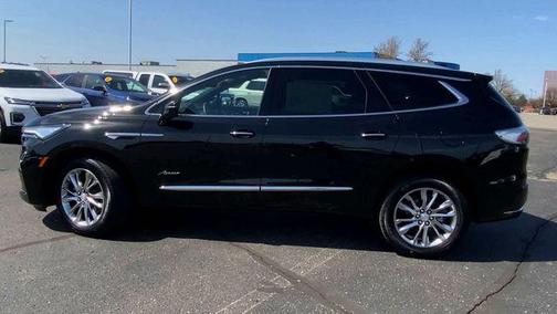 2022 Buick Enclave FWD Avenir
