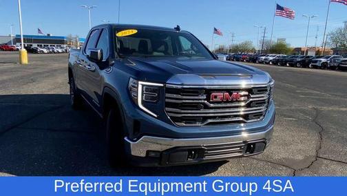 2024 GMC Sierra 1500 SLT