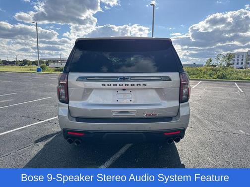 2022 Chevrolet Suburban RST