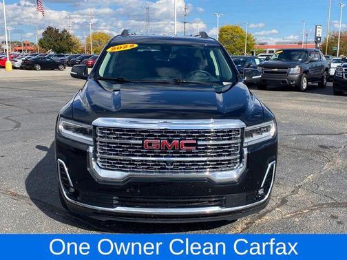 2022 GMC Acadia Denali