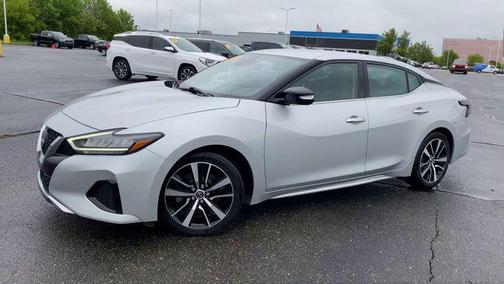 2023 Nissan Maxima SV Xtronic CVT