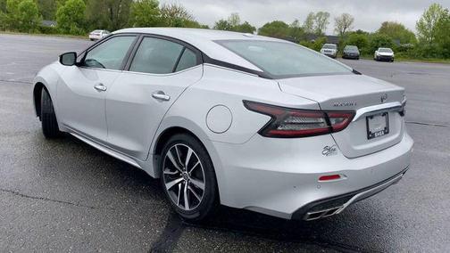 2023 Nissan Maxima SV Xtronic CVT