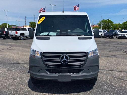 White 2025 Mercedes-Benz Sprinter 2500 Standard Roof