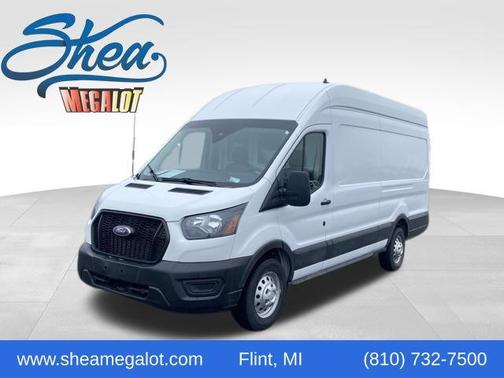 2022 Ford Transit-250 Base