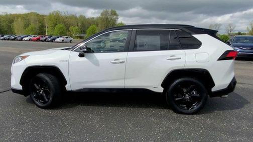 2019 Toyota RAV4 Hybrid SE