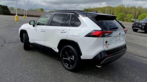 2019 Toyota RAV4 Hybrid SE