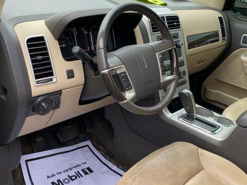 White Chocolate Tri-Coat 2008 Lincoln MKX Base