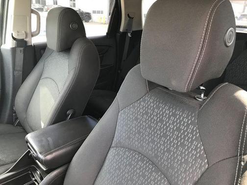 2016 GMC Acadia SLE-2