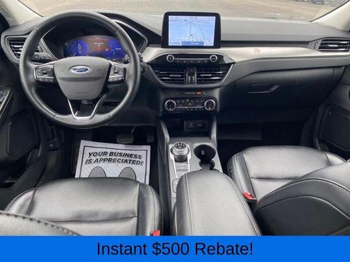 2022 Ford Escape Titanium