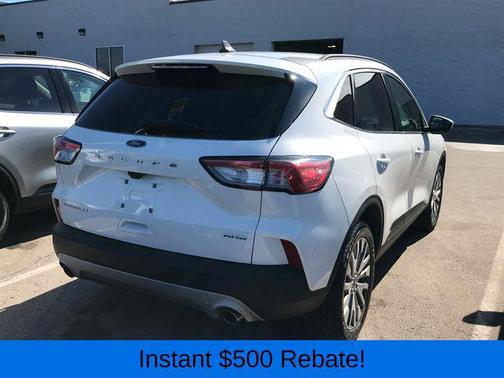 2022 Ford Escape Titanium