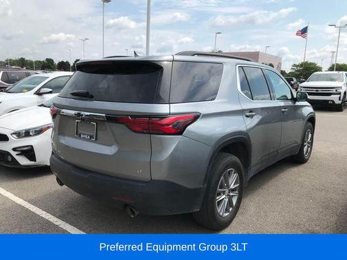 2023 Chevrolet Traverse LT Leather