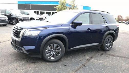 2024 Nissan Pathfinder SV 4WD