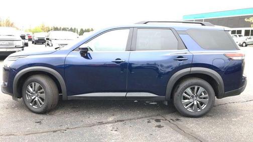 2024 Nissan Pathfinder SV 4WD
