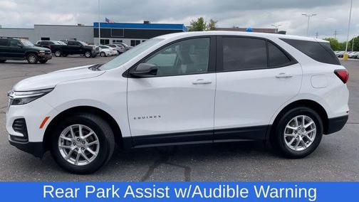 2023 Chevrolet Equinox LS