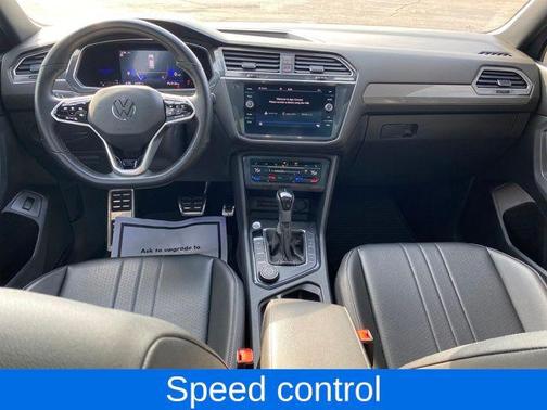 2022 Volkswagen Tiguan 2.0T SE R-Line Black 4MOTION