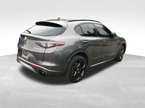 2024 Alfa Romeo Stelvio Ti