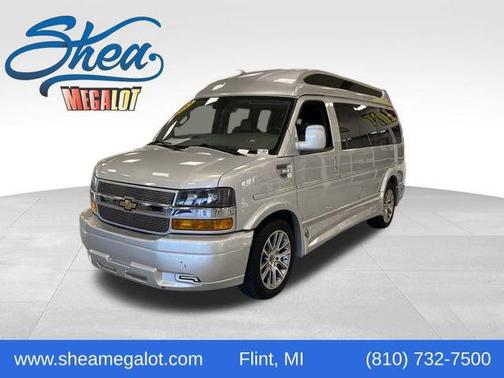 2021 Chevrolet Express 2500 LS