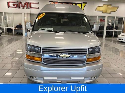 2021 Chevrolet Express 2500 LS