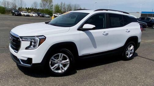 2022 GMC Terrain SLE