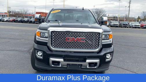 2016 GMC Sierra 2500 Denali